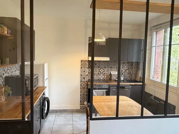 Joli T5 traversant - 90m2