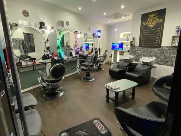 Salon barber a saisir