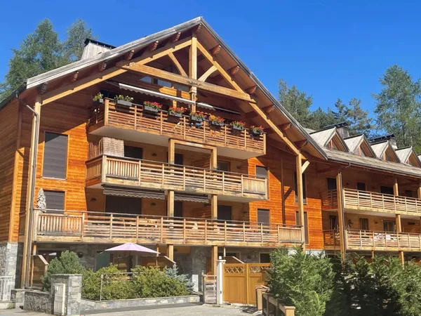 Penthouse d'Exception avec Vue Panoramique, Terrasse et Double G