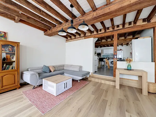 Maison à vendre située dans le bourg du Lion d'Angers - 99m2 de surface - 3 chambres
