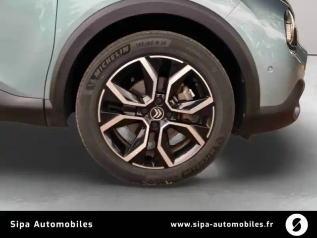 Citroën C4 e- 136 ch automatique — photo 16