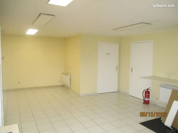 A louer locaux bureaux