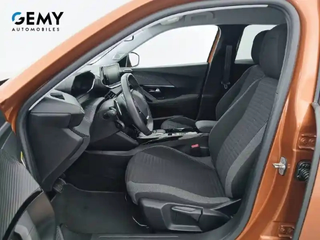 Peugeot 2008 puretech 130 s&amp;s eat8 — photo 33
