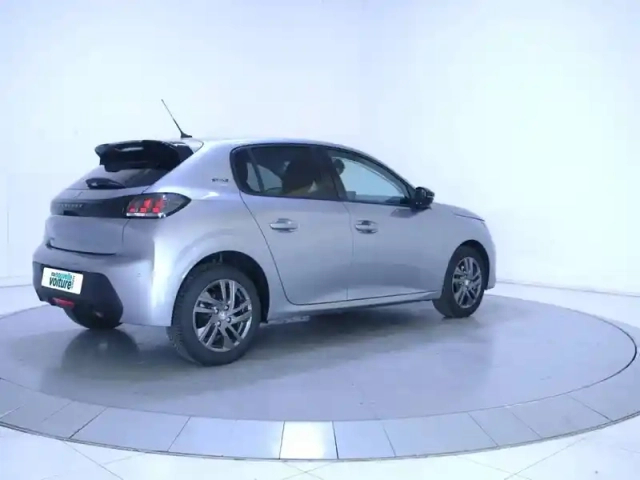 Peugeot 208 puretech 100 s&amp;s eat8 — photo 5