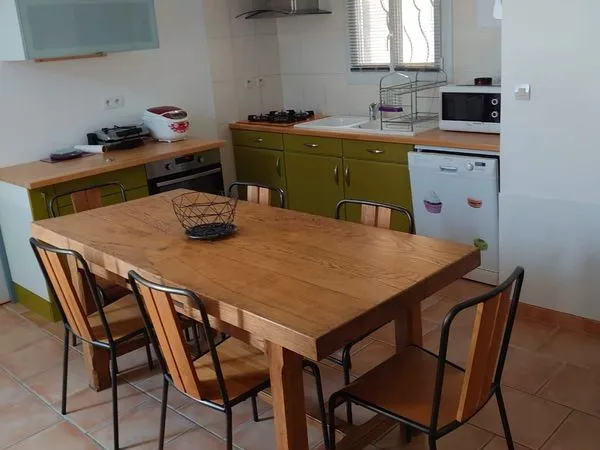 Charmante Maison de 90 m2 meublée et climatisée