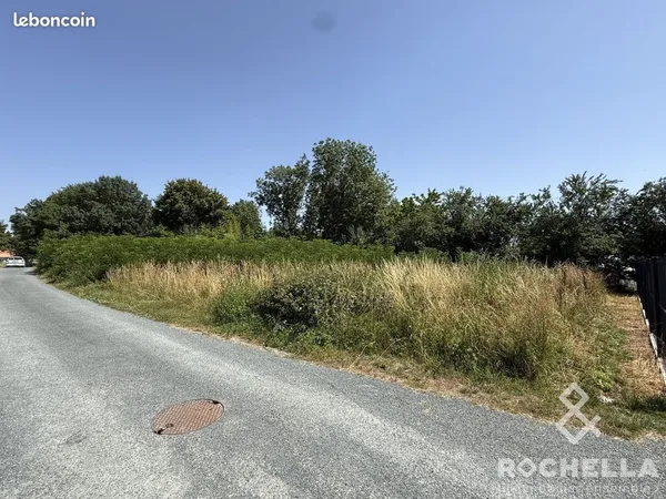 Terrain 723 m² La Ronde