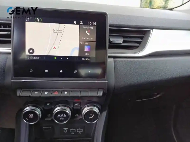 Renault Captur e-tech 145 - 21 — photo 13