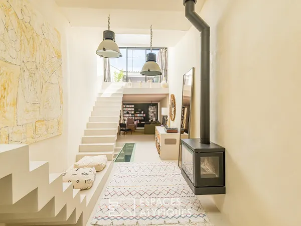 Maison loft minimaliste avec rooftop