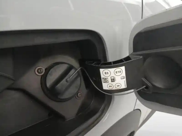 Renault Captur 1.0 tce 90ch techno — photo 10