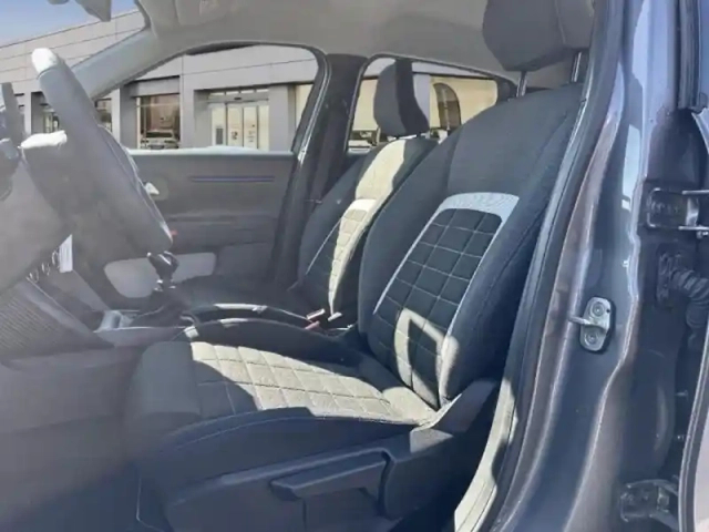 Citroën C3 1.2 turbo 100ch plus — photo 9