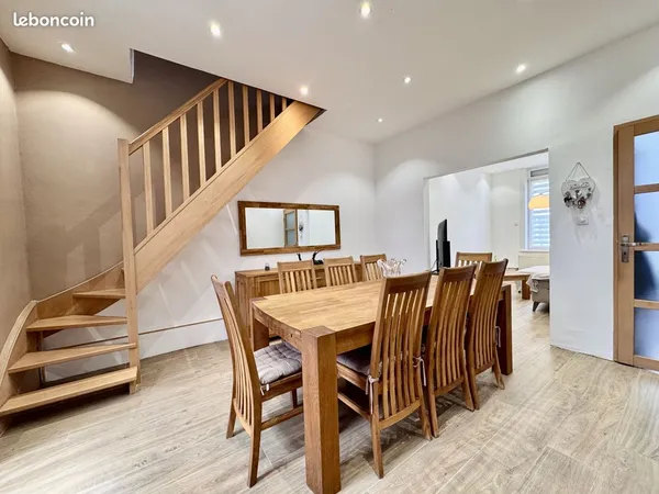 Maison de ville 7 pièces 101 m²