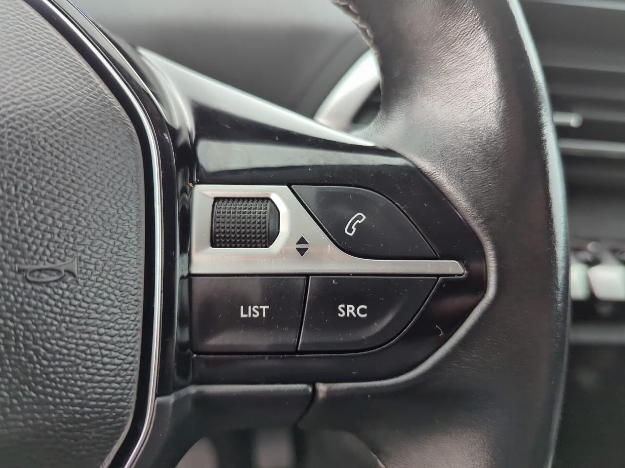 Peugeot 3008 bluehdi 130ch s&s bvm6 allure pack — photo 24