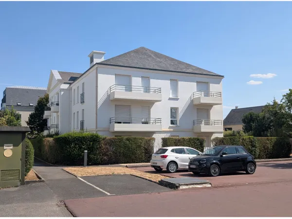 Exclusivité nice caennais rue du docteur tillaux , agréable appartement de 2 pièces principal