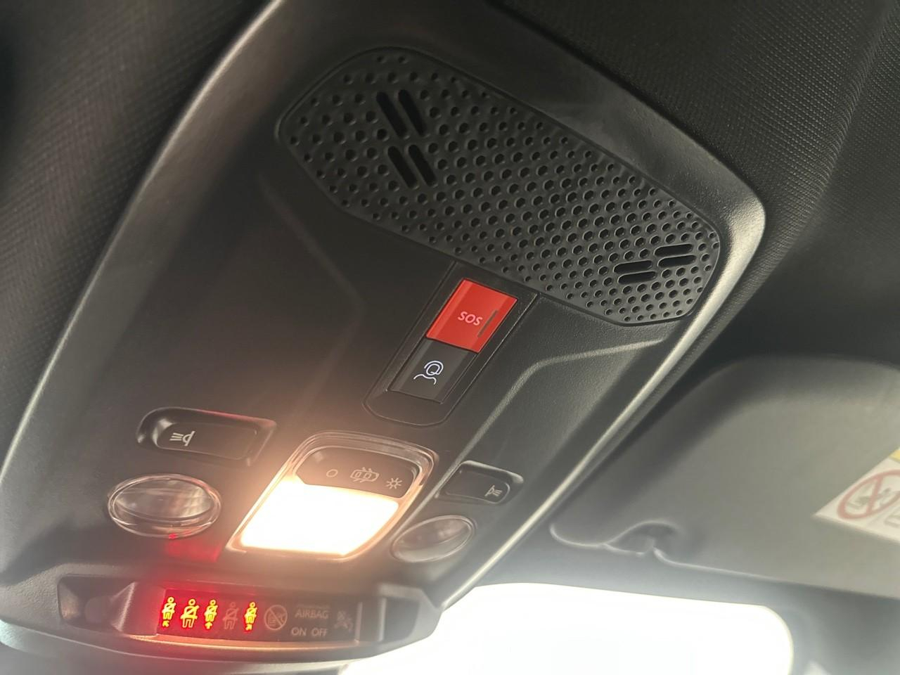 Peugeot 2008 hybrid 145 ch e-dcs6 style — photo 22