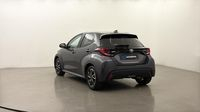 Toyota Yaris 116h Design 5p MY22 — photo 8
