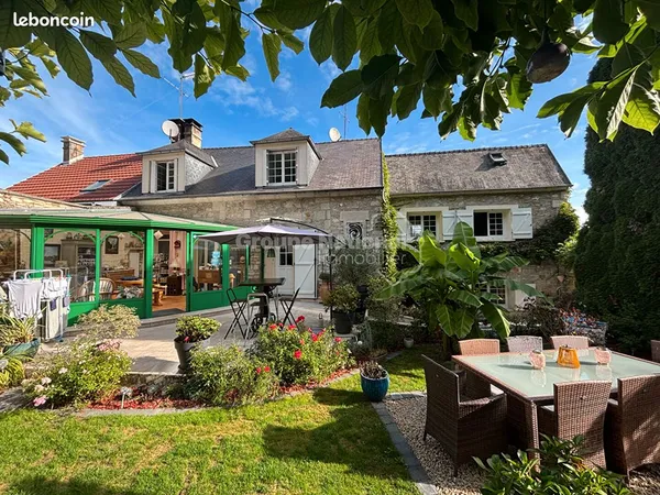 Maison 7 pièces 160 m²