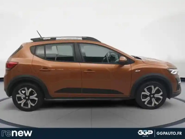 Dacia Sandero 1.0 eco-g 100ch stepway confort -22 — photo 6