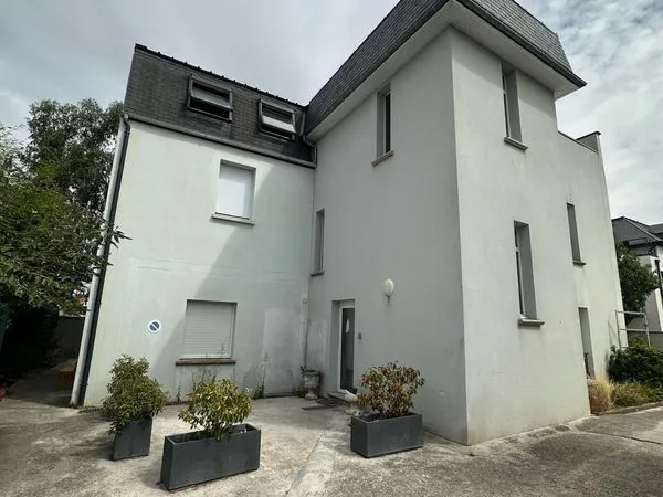 Appartement 4 pièces 77 m²
