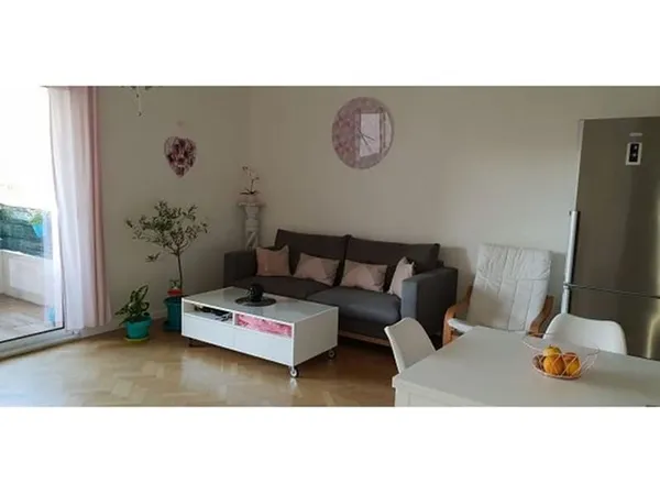 F2 - 48m ²