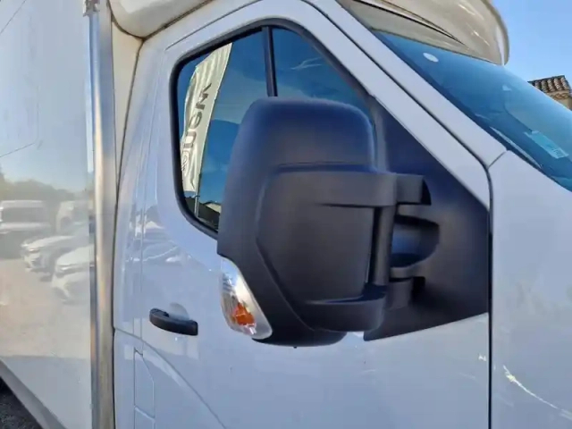 Renault Master plancb f3500 l3h1 2.3 blue dci 145ch confort eurovi — photo 28