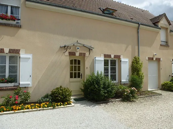 Maison CHATEAUNEUF SUR LOIRE 3 pièce(s) 67.81 m²