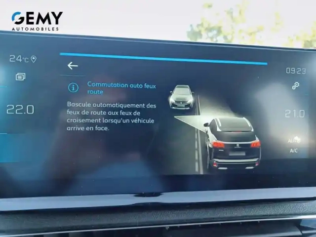 Peugeot 3008 puretech 130ch s&amp;s bvm6 — photo 18