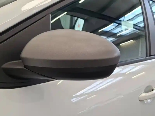 Dacia Sandero tce 90 cvt — photo 6
