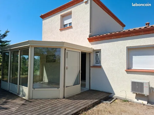 Maison contemporaine au calme