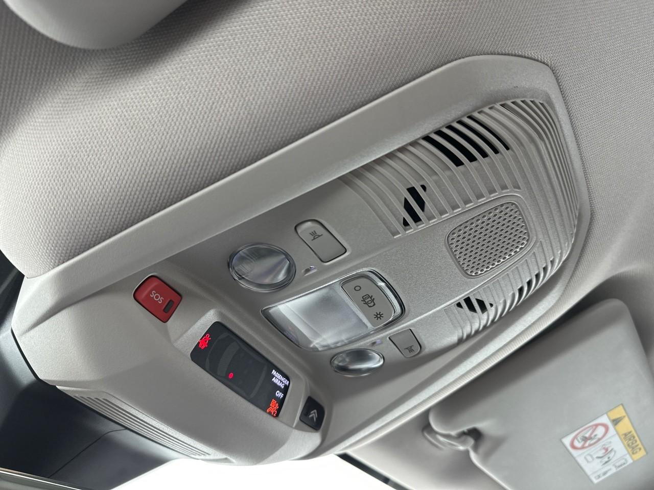 Citroën C5 Aircross hybride rechargeable 225 s&s e-eat8 business — photo 32