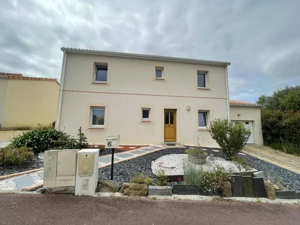 Maison de ville 8 pièces 169 m²