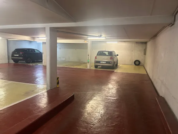 Vends parking