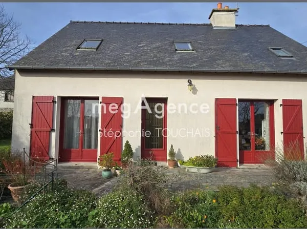 Maison de 105 m², 5 pièces sur 445 m² de terrain