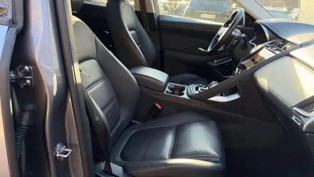 Jaguar E-Pace 2.0 p200 ch flexfuel mhev awd bva — photo 21