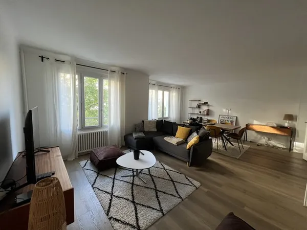 Appartement NON MEUBLÉ - 100.25m2 - 4 pièces