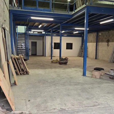 Entrepôt, activité, stockage, bureaux 80 M²/250 M²/265 M²/330 M²