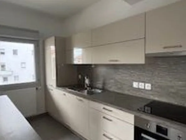 Appartement 4 pièces 81 m²