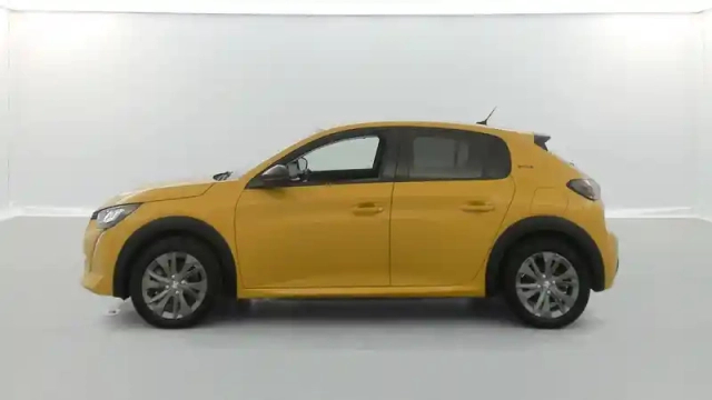 Peugeot 208 electrique 50 kwh 136ch — photo 11