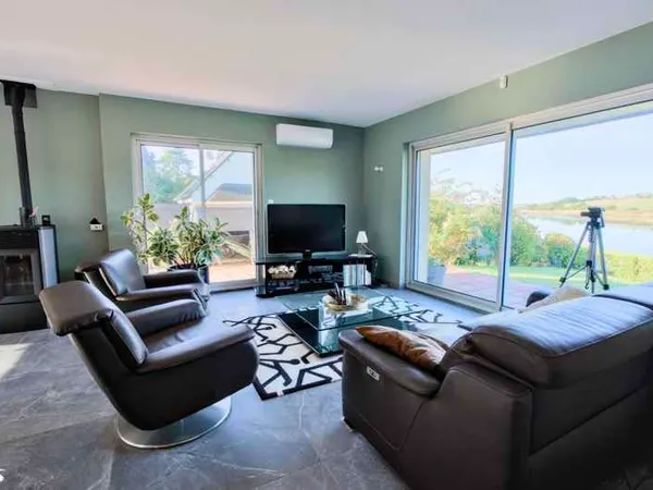 Maison 6 pièces 144 m²
