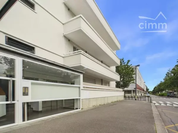 Appartement T3 - ST JACQUES DE LA LANDE