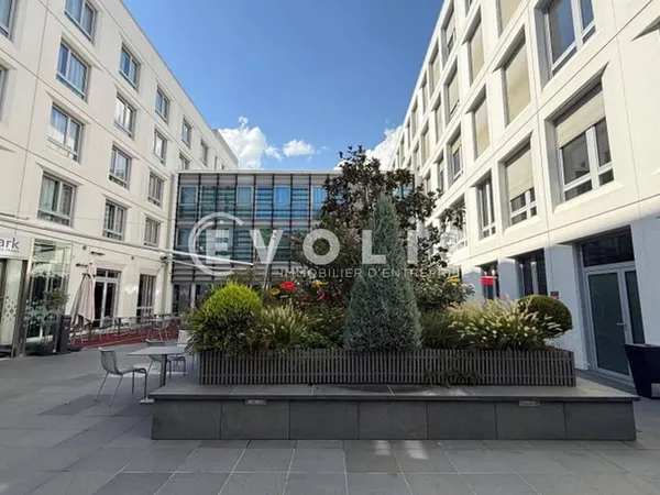 Bureaux 512 m²