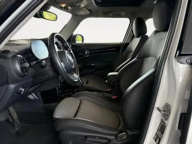 Mini Mini 5 portes cooper 136ch edition premium plus bva7 — photo 9