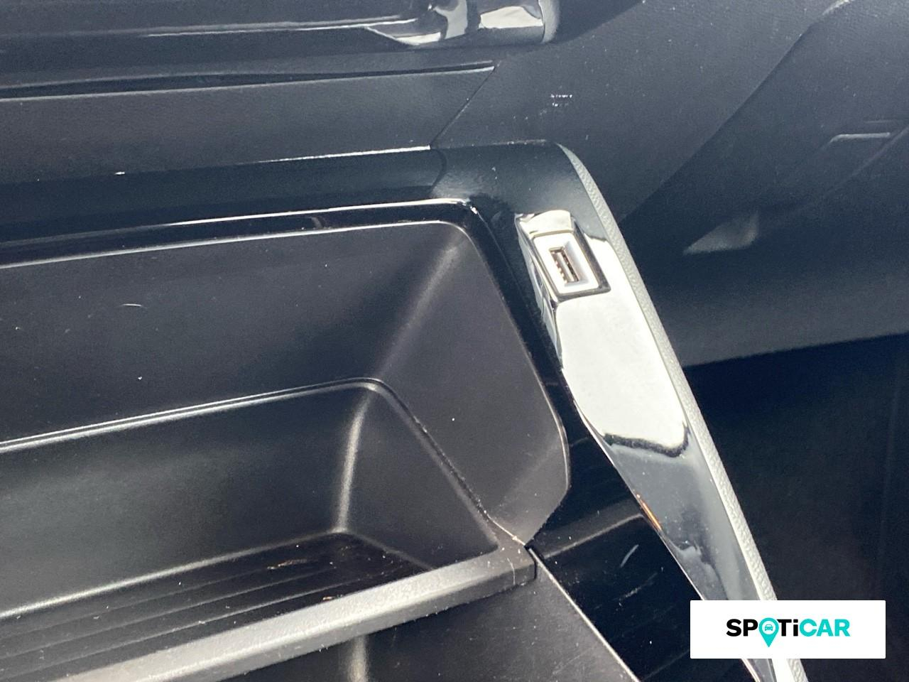 Peugeot 208 1.2 puretech 75ch s&s active — photo 17