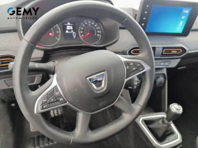 Dacia Sandero eco-g 100 - 22 — photo 28