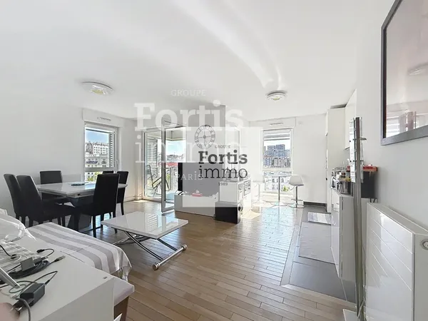 PARIS 13 – ELEGANT 3 PIECES AVEC BALCON & VUE - PROCHE BNF