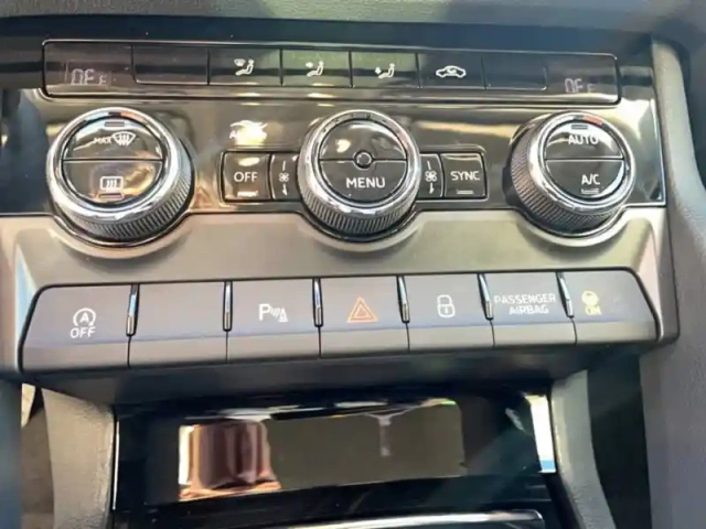 Skoda Karoq 1.0 tsi evo 2 116 ch selection — photo 14