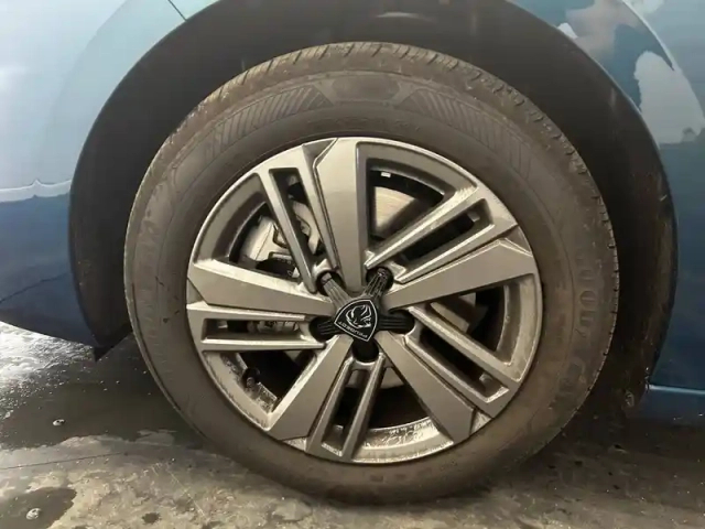Peugeot 308 bluehdi 130ch s&amp;s eat8 — photo 17
