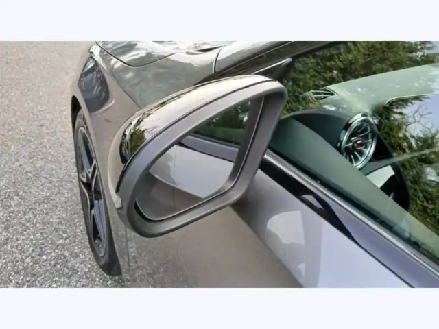 Mercedes Classe A 200 d amg line — photo 12