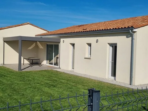 Location maison récente meublée climatisée