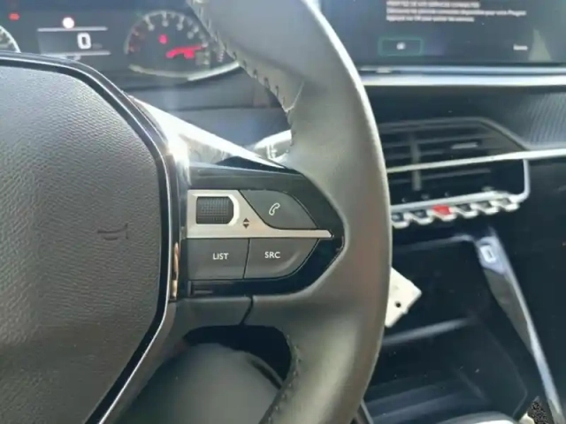 Peugeot 208 1.2 100ch s&amp;s style — photo 14