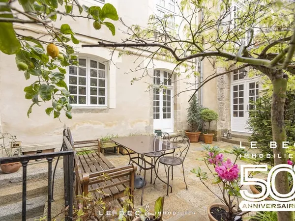 Appartement 4 pièces 155 m²